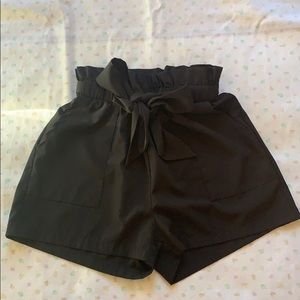 Paperbag Shorts